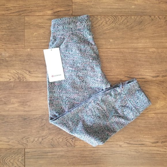 Lululemon Ready to Rulu Jogger Crop - Picture 2 of 5